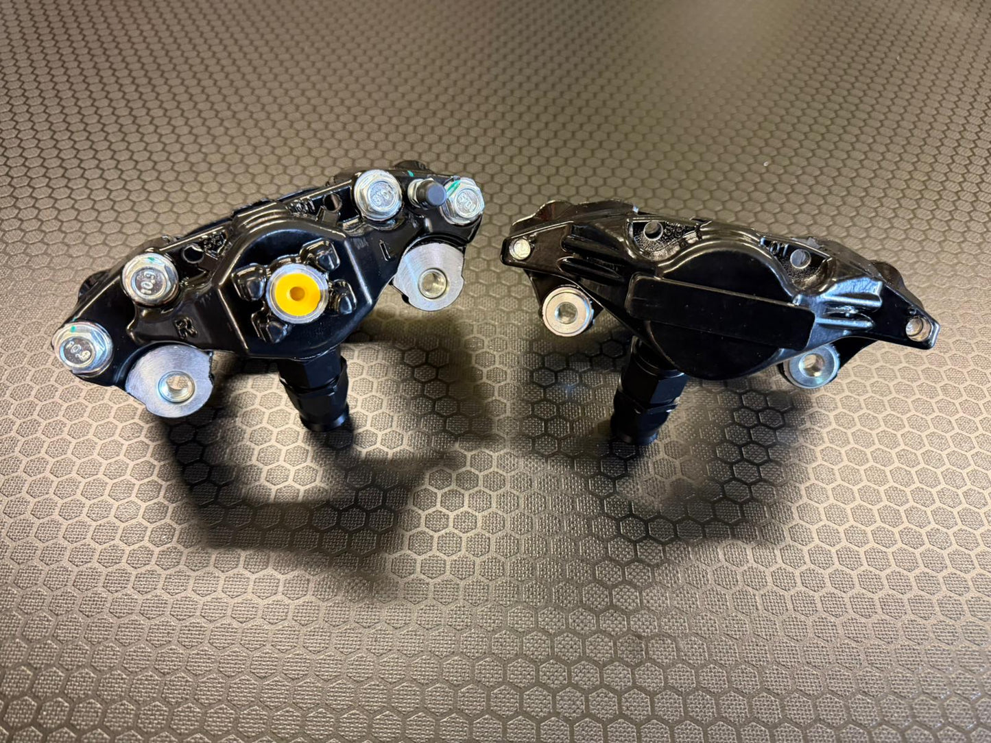 New Subaru WRX 2  piston rear calipers